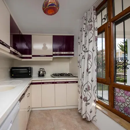 Central Near Beach In Bodrum Villa *