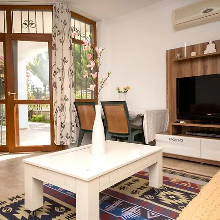 Villa Central Near Beach In Bodrum